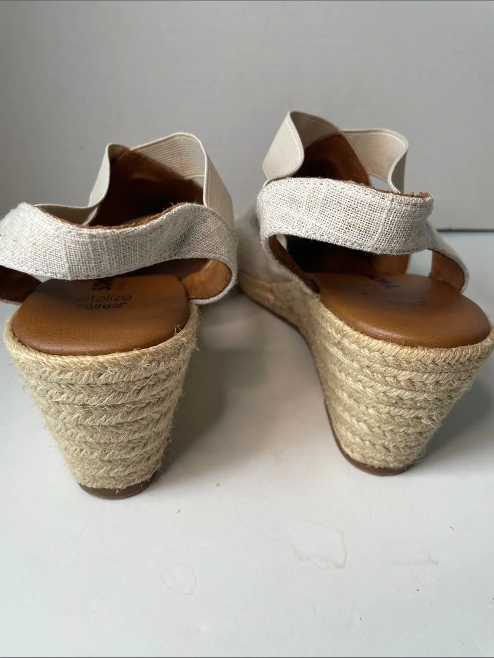 Sonoma  Women's Size 9.5 Cream Espadrille Wedge Sandals